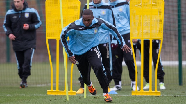 Arsenal v Villa: Lambert - In-form N'Zogbia is playing with freedom