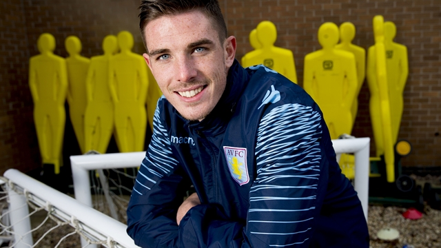 Ciaran Clark Trung Vệ Ireland Một Thời – Hành Trình Đầy Thăng Trầm