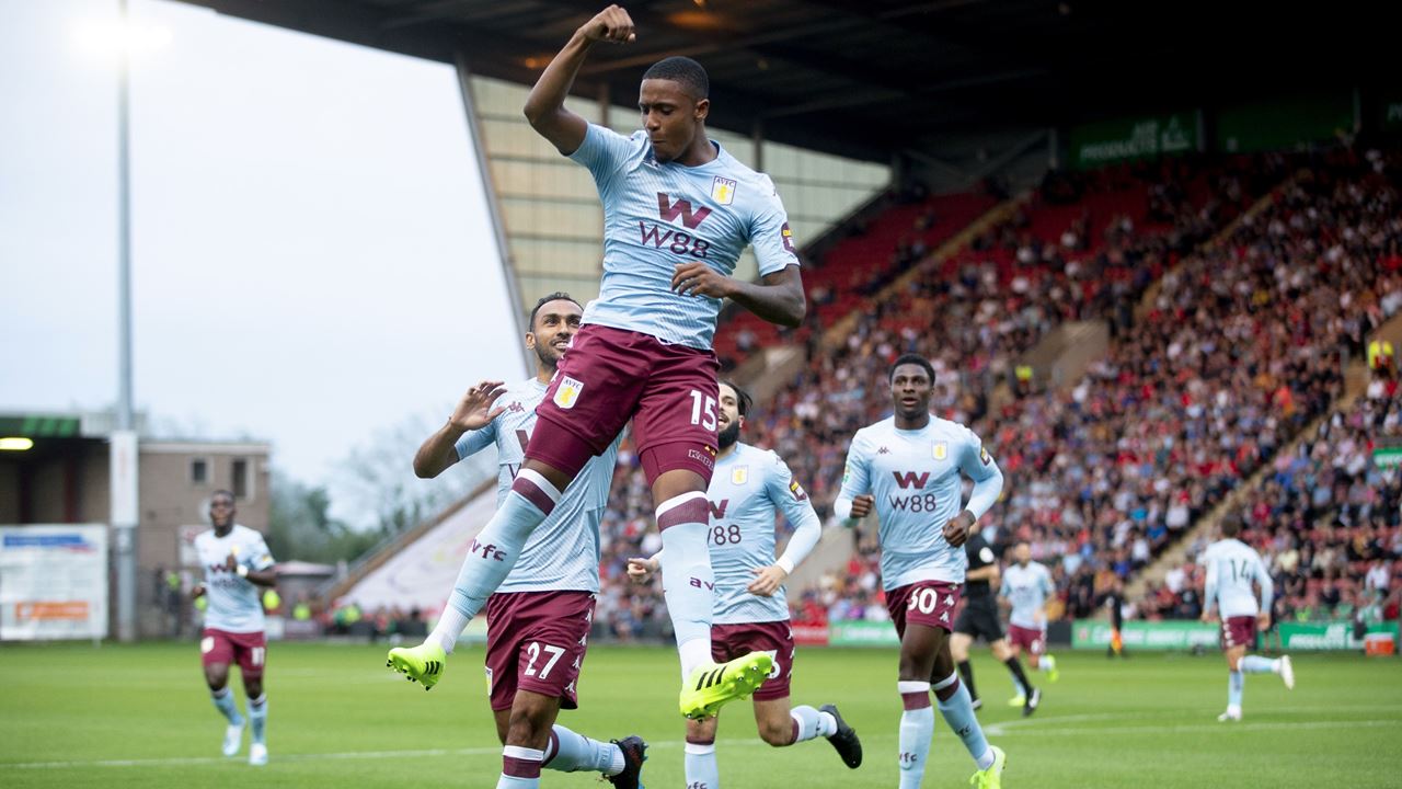 In Pictures: Crewe Alexandra v Aston Villa 