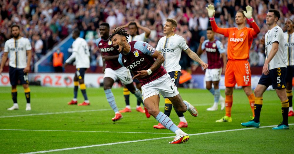 Aston Villa v Everton Aston Villa v Everton
