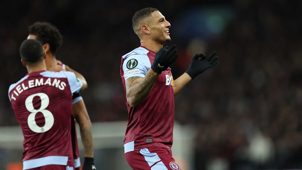 NW3B1569_1.JPG Aston Villa hosted AZ Alkmaar in the Europa Conference League on Thursday night.