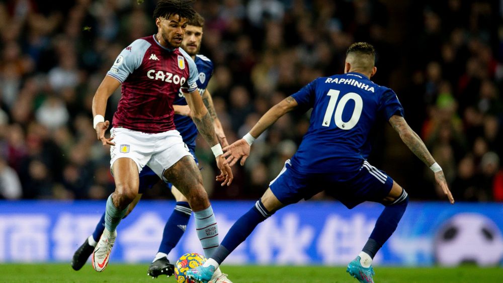 Leeds50.jpg Aston Villa v Leeds United in the Premier League.