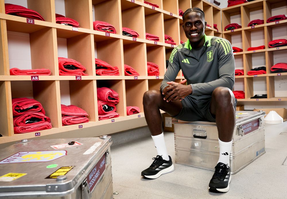 NW3B6921.jpg Amadou Onana is a Villan after completing a switch from Everton.