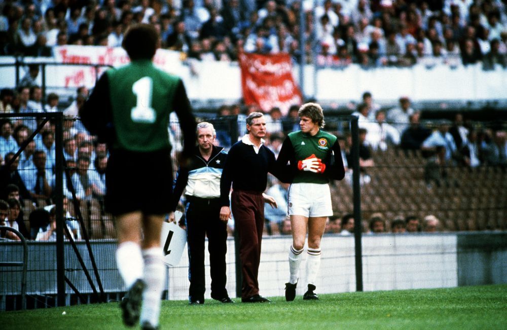 1982c.jpg Aston Villa beat Bayern Munich 1-0 to win the 1982 European Cup final.