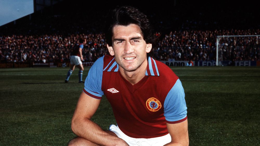 DM20.jpg Dennis Mortimer.