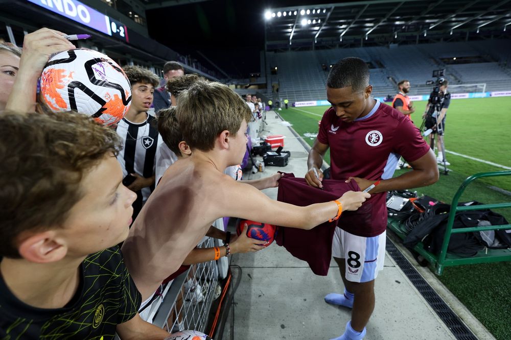 Aston Villa v Fulham Aston Villa v Fulham
