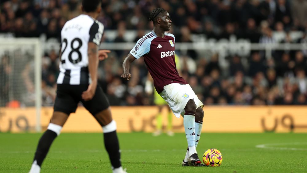 Amadou Onana (2).jpg Amadou Onana