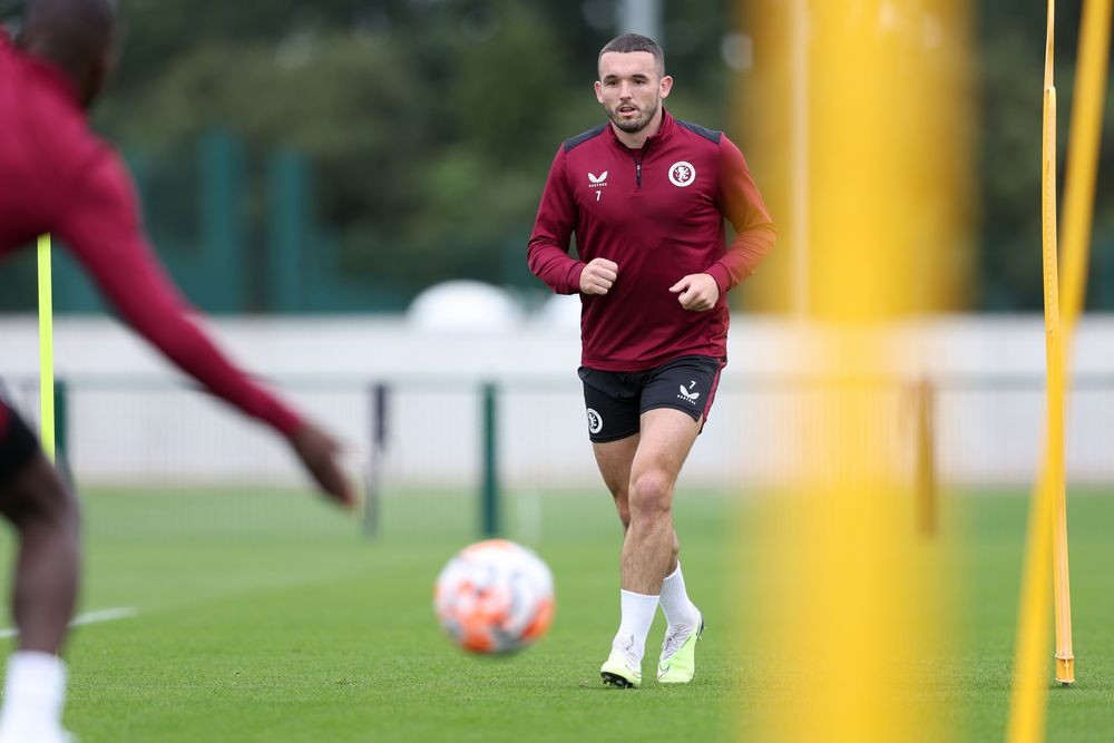 NW3B7018.jpg Aston Villa train ahead of Saturday's Premier League opener against Newcastle United.