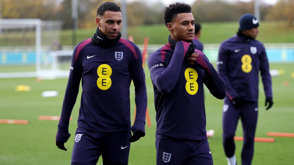 Morgan Rogers Ollie Watkins