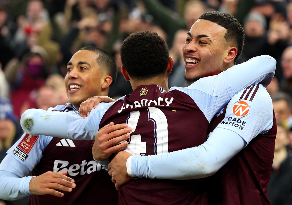 33228280_MAW_4983-2394540_qlyKYsuD_20250209074106.JPG Aston Villa 2-1 Tottenham Hotspur