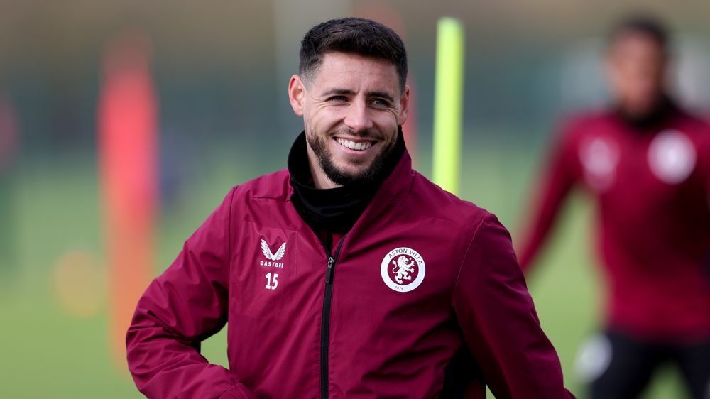 gall.jpg Alex Moreno.