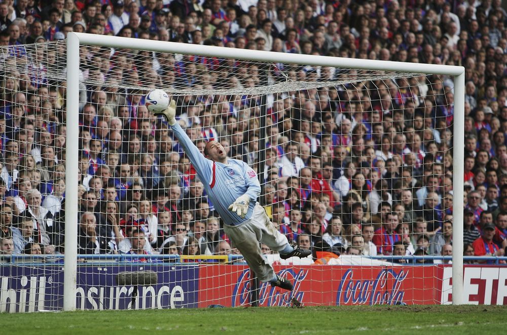 GettyImages-57544850.jpg Gabor Kiraly.