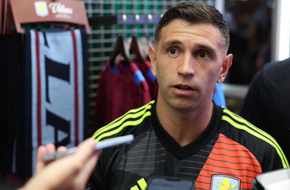 NW3B8790_9.JPG Emi Martinez announced his new contract at the Villa Store on Wednesday.