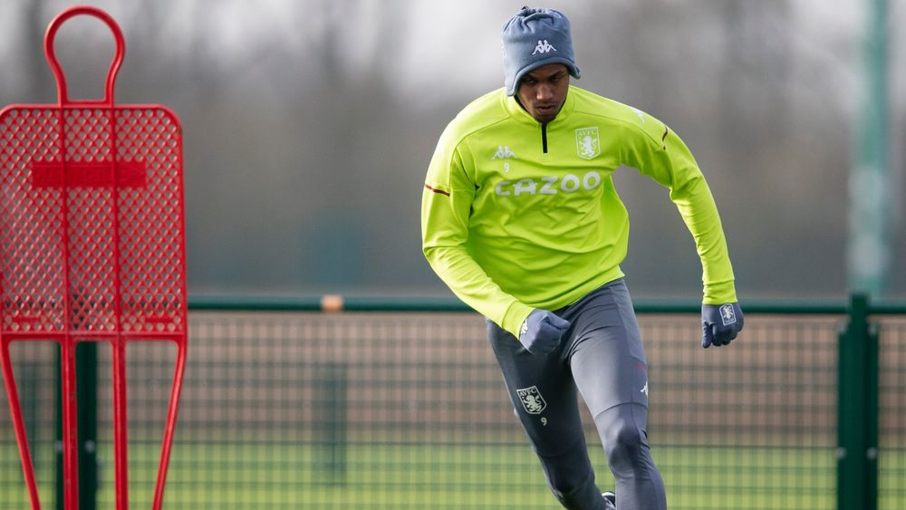 Squad train ahead of West Ham