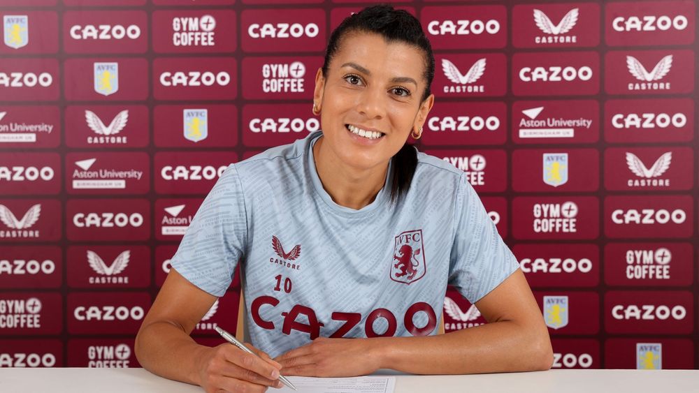 Kenza Dali signs contract extension! | AVFC