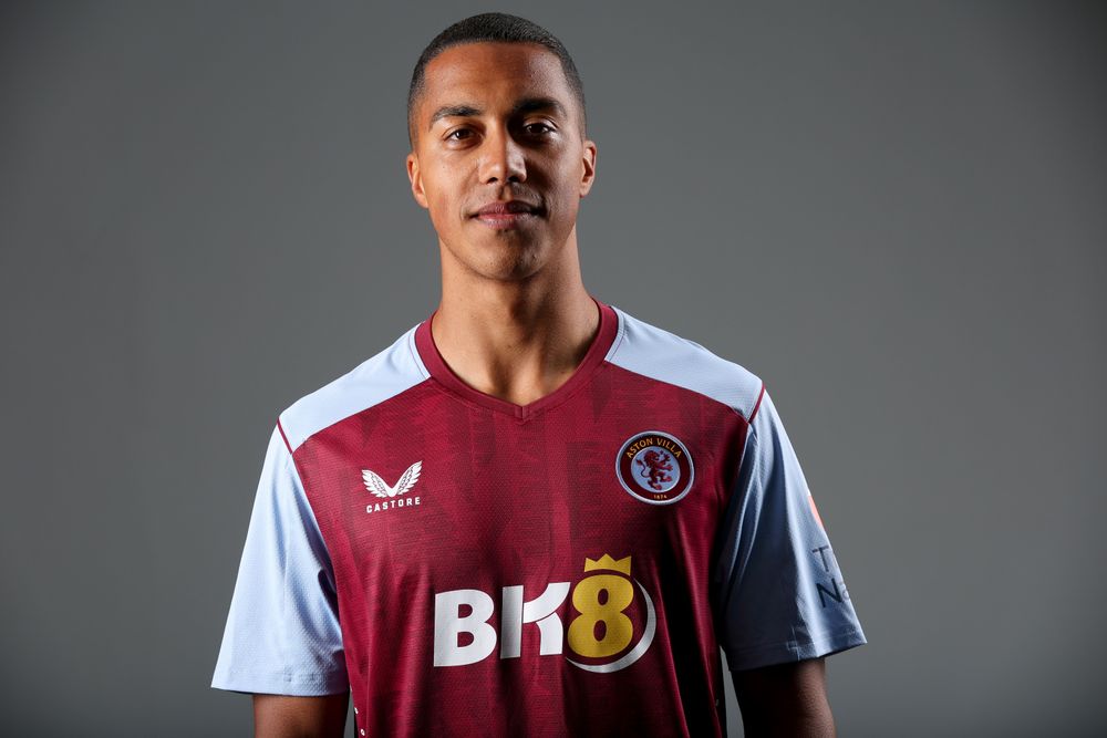 YT6.jpg Youri Tielemans is officially an Aston Villa player.