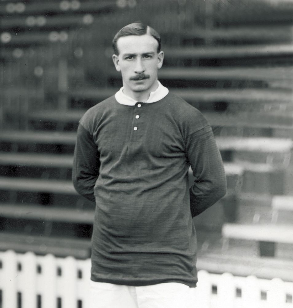 Halse, Harry 001.jpg Harry Halse.