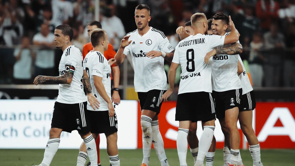 LEGIA3.jpg Legia Warszawa.