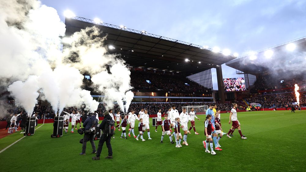 Aston Villa Walk-Outs.jpg Villa Park