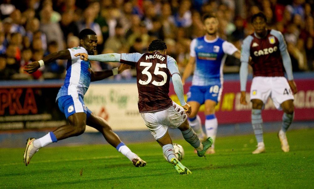 19bb3c58-f8b1-49bd-8bb9-b4a8530c6064.JPG Barrow v Aston Villa