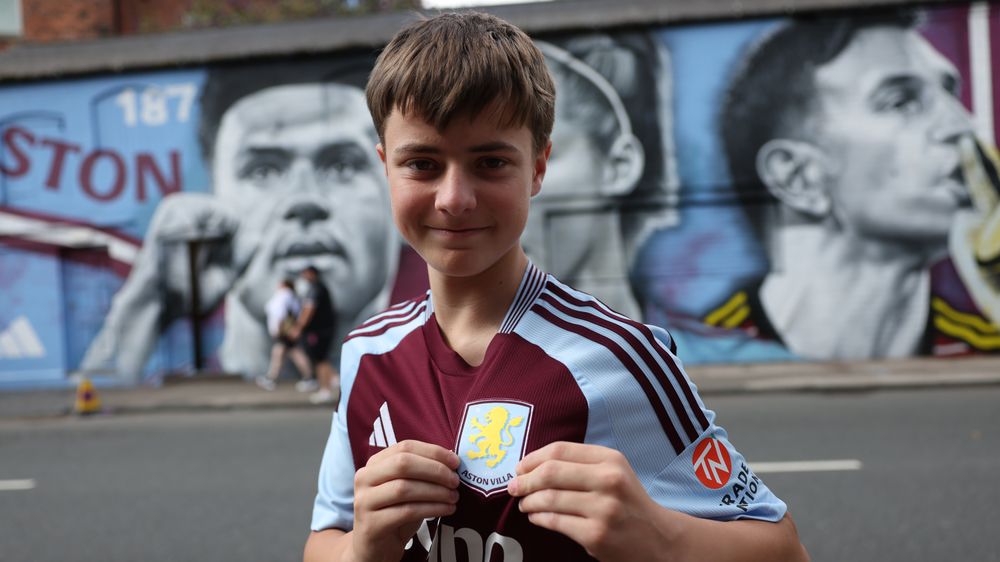 Fan.jpg Aston Villa supporters turned out in huge numbers to shop the club's new adidas home kit on launch day.