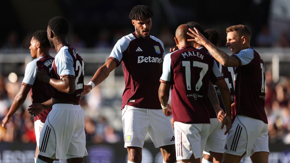 Eintracht Frankfurt 2-2 Aston Villa | Aston Villa