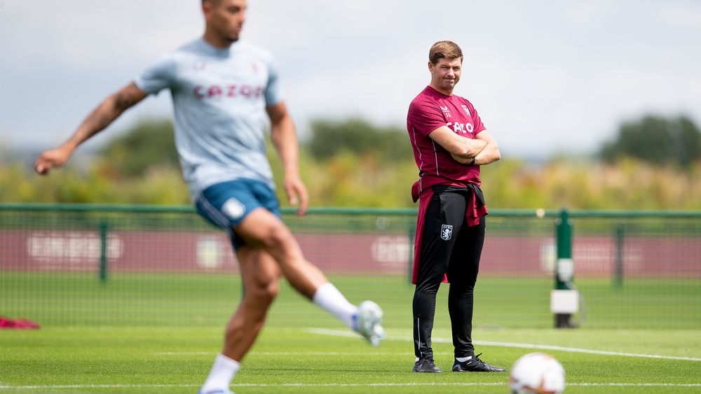 T29.jpg Aston Villa take to the pitch for the first time in pre-season.
