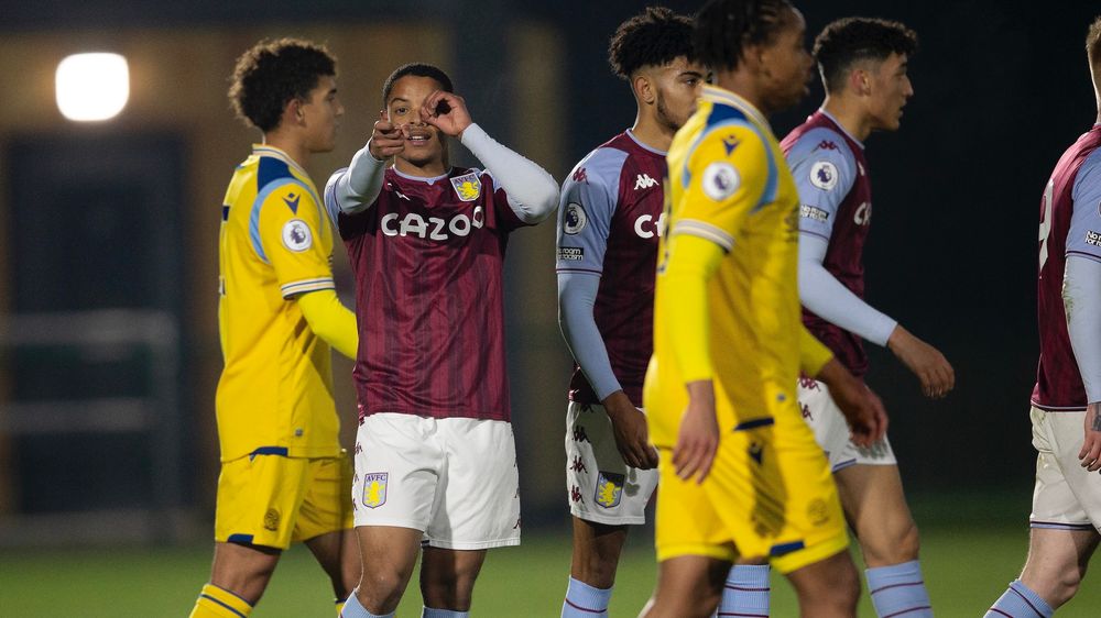 NEV42100.jpg PL2: Aston Villa 4-1 Reading