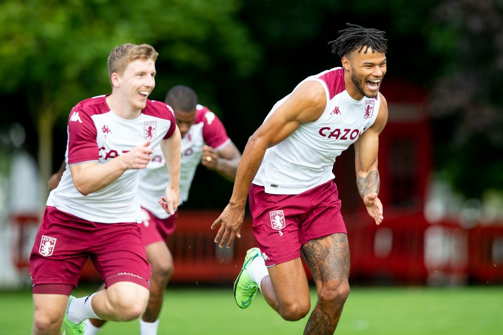 NW1_9676.jpg Aston Villa Training Camp
