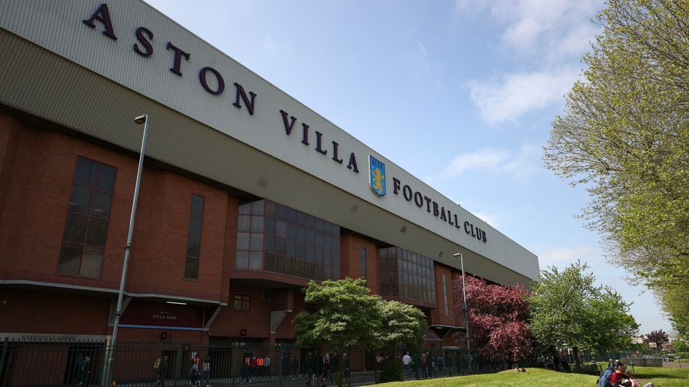 MG4.jpg Villa Park.