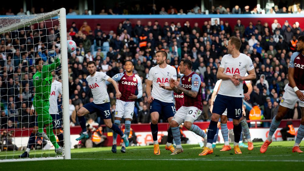 Spurs48.jpg Aston Villa take on Tottenham Hotspur in the Premier League.
