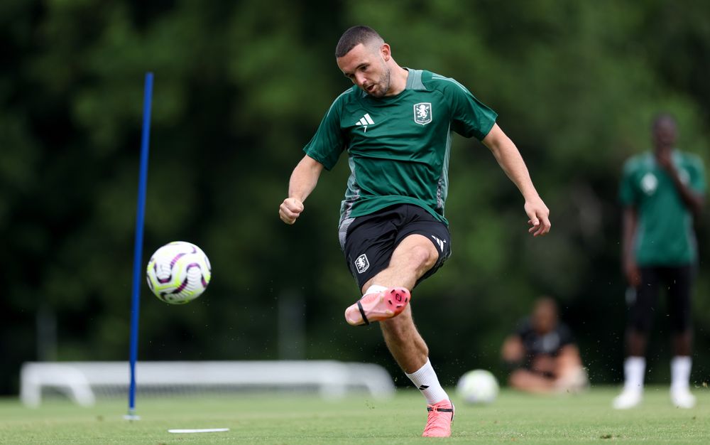 NW3B0204.jpg John McGinn.